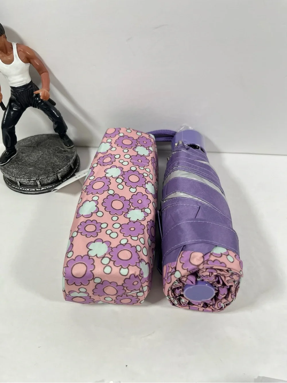 Coach Uv Protection Mini Umbrella in Floral Print Lily NWT
